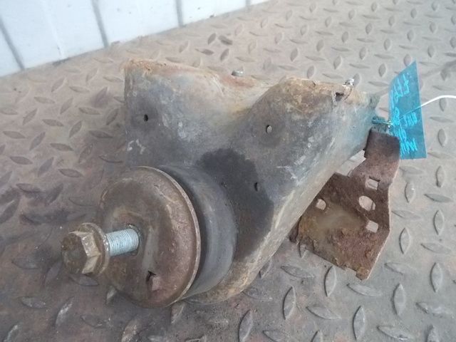 9732400317 MERCEDES Подушка двигателя, № XF78977, фото 1