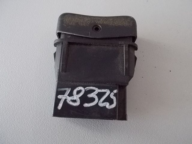 81255030251 MAN Кнопка, № XF78325, фото 2