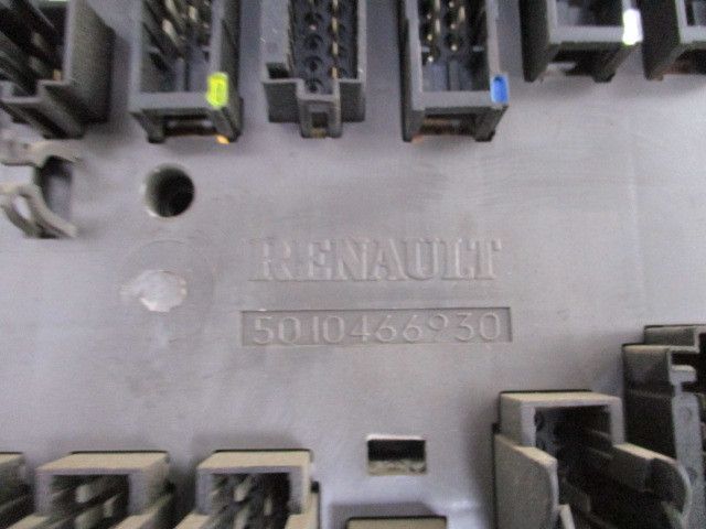 5010466930 RENAULT Блок предохранителей, № XF456931, фото 7