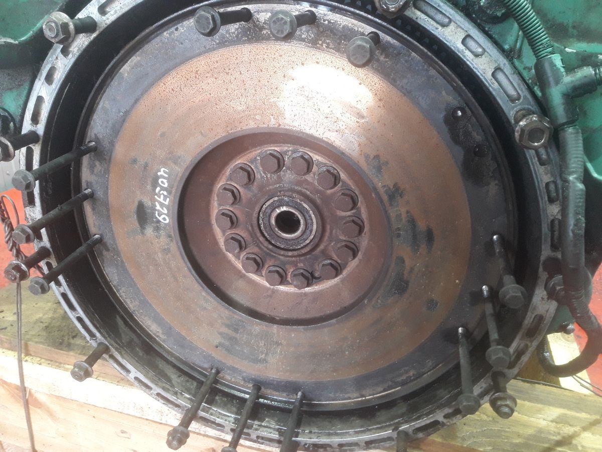 20441568 VOLVO Маховик, № XF403729, фото 1