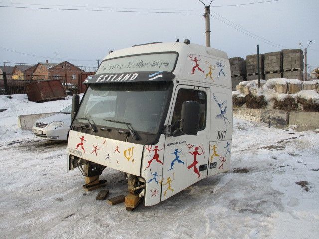 VOLVO Каркас кабины, № XF153967, фото 3