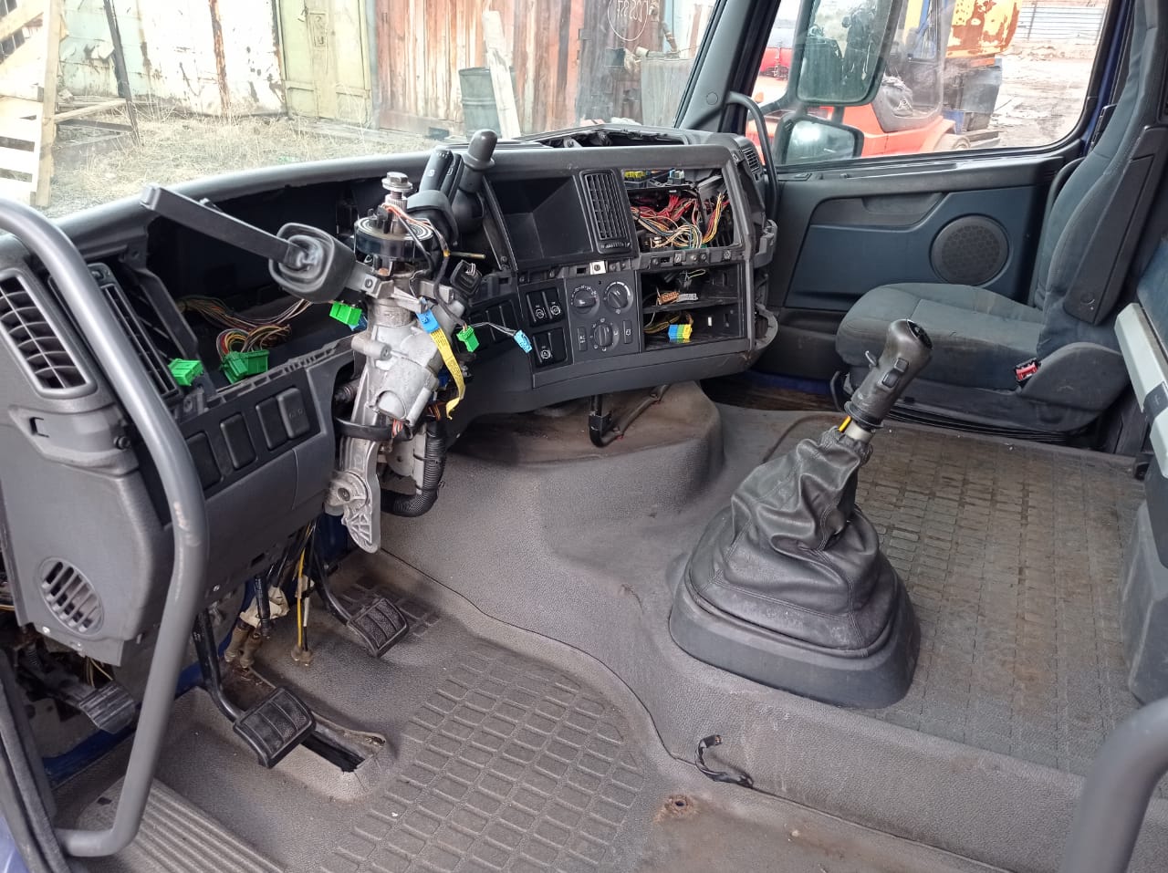 85115440 VOLVO Кабина, Globetrotter XL, № XF225537, фото 9