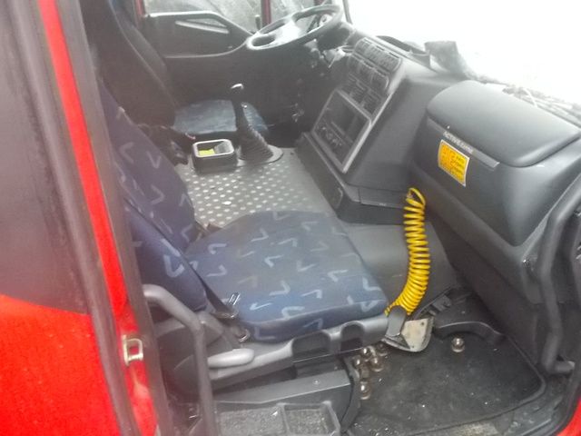 IVECO Кабина, AS, Красный, № XF69501, фото 6