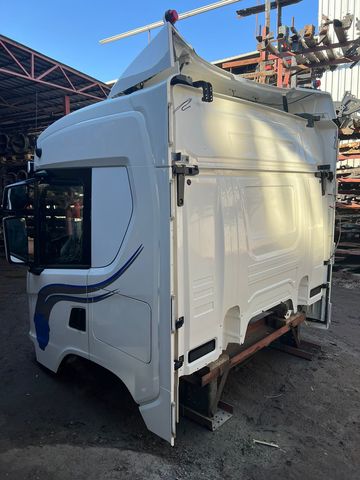 SCANIA Кабина, CG20 Standart, АКПП, № XF327268, фото 3