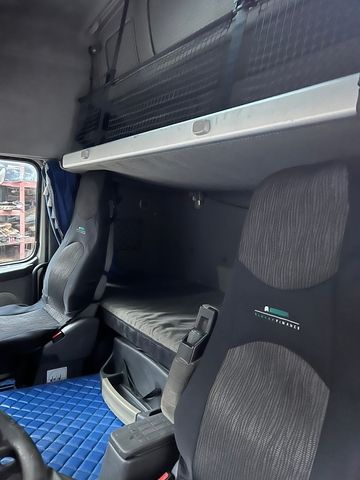VOLVO Кабина, Globetrotter XL, № XF315123, фото 13
