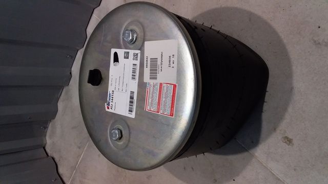 AU344158 AUGER Пневмоподушка, фото 1