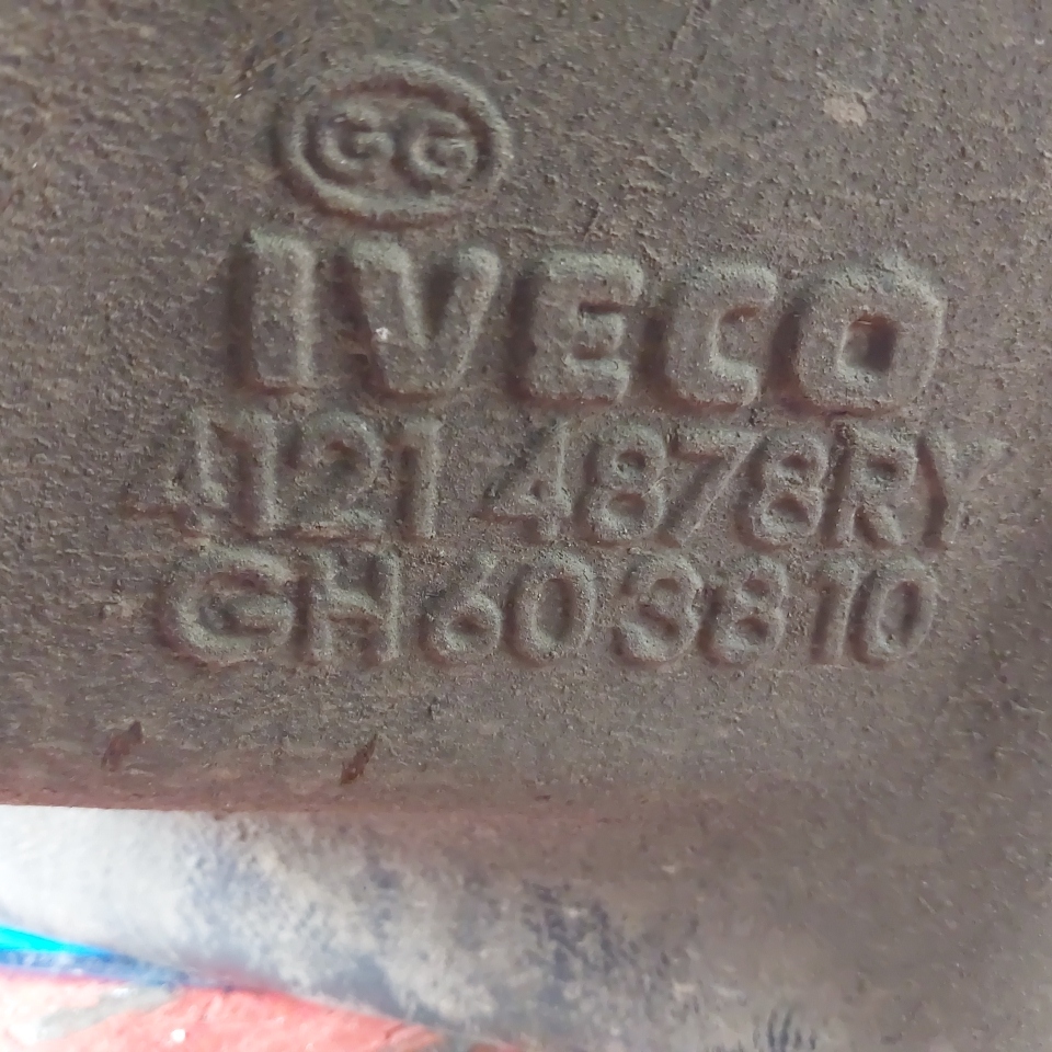 41214878 IVECO Кронштейн гидроусилителя, № XF465936, фото 6