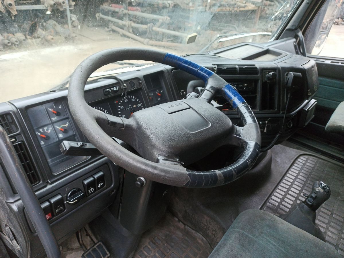 1062027 VOLVO Рулевое колесо, № XF403961, фото 1