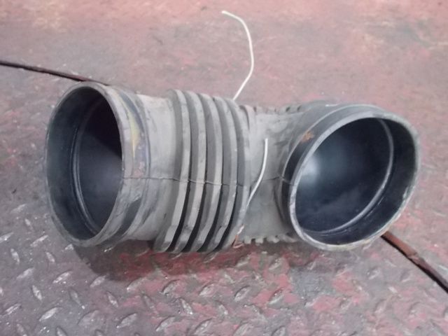 9705280182 MERCEDES Патрубок, № XF95617, фото 2