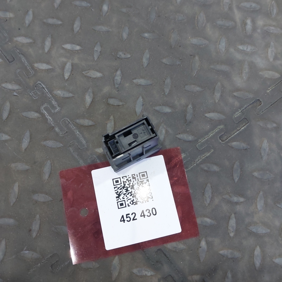 0125454107 MERCEDES Кнопка, № XF452430, фото 4