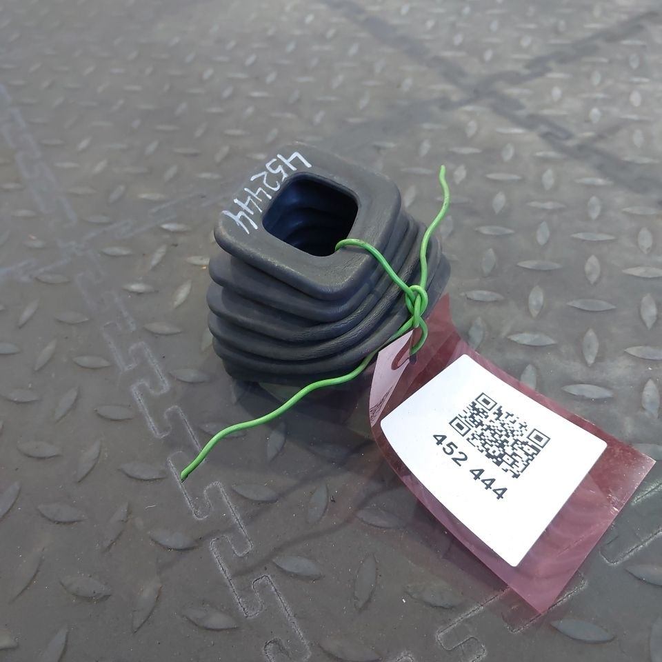 0014312586 MERCEDES, № XF452444, фото 1
