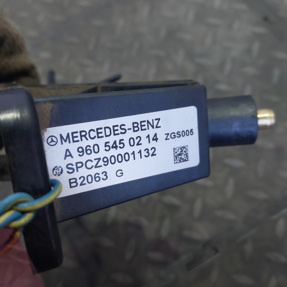9605450214 MERCEDES Клапан регулировки рулевой колонки, № XF452424, фото 4