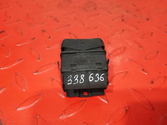 20569984 VOLVO Кнопка, № XF338636, фото 1