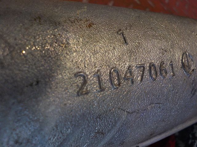 21047061 VOLVO Патрубок интеркулера, № XF186422, фото 4