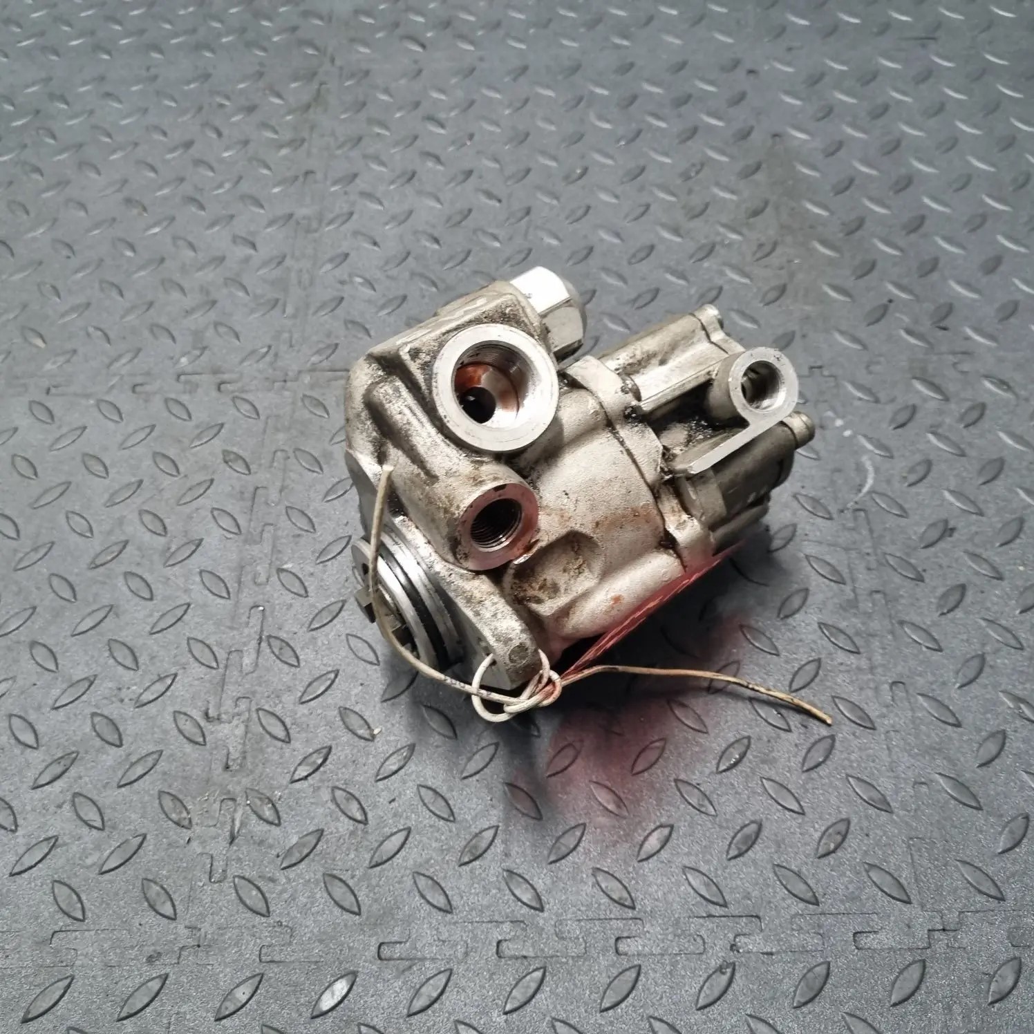 0024608980 MERCEDES Насос ГУР, № XF429346, фото 3