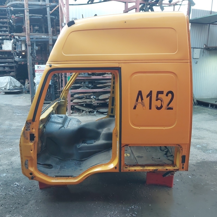 VOLVO Каркас кабины, № XF435851, фото 2