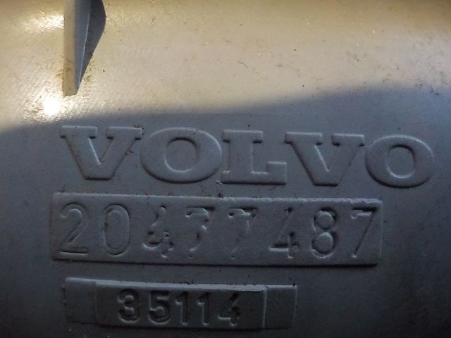 20477487 VOLVO Ручка бардачка, № XF188282, фото 4