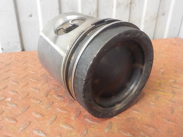 1398785 DAF Поршень, № XF121589, фото 4