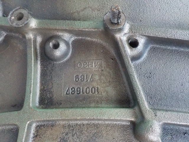 477339 VOLVO Крышка двигателя, № XF170286, фото 4
