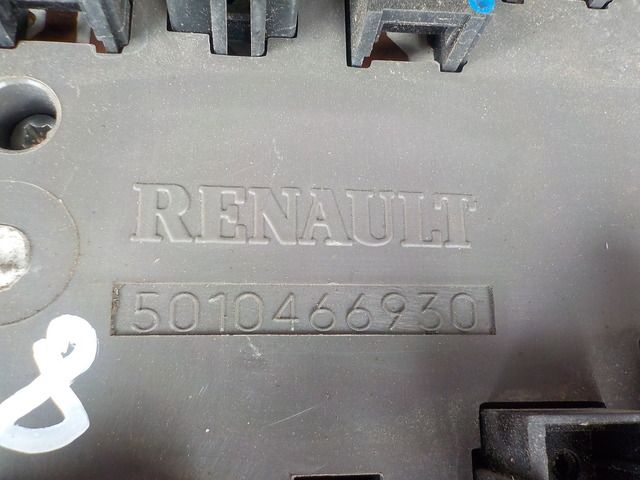 5010466930 RENAULT Блок предохранителей, № XF215408, фото 6