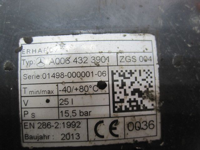 0064323901 MERCEDES Ресивер воздушный, № XF241015, фото 4