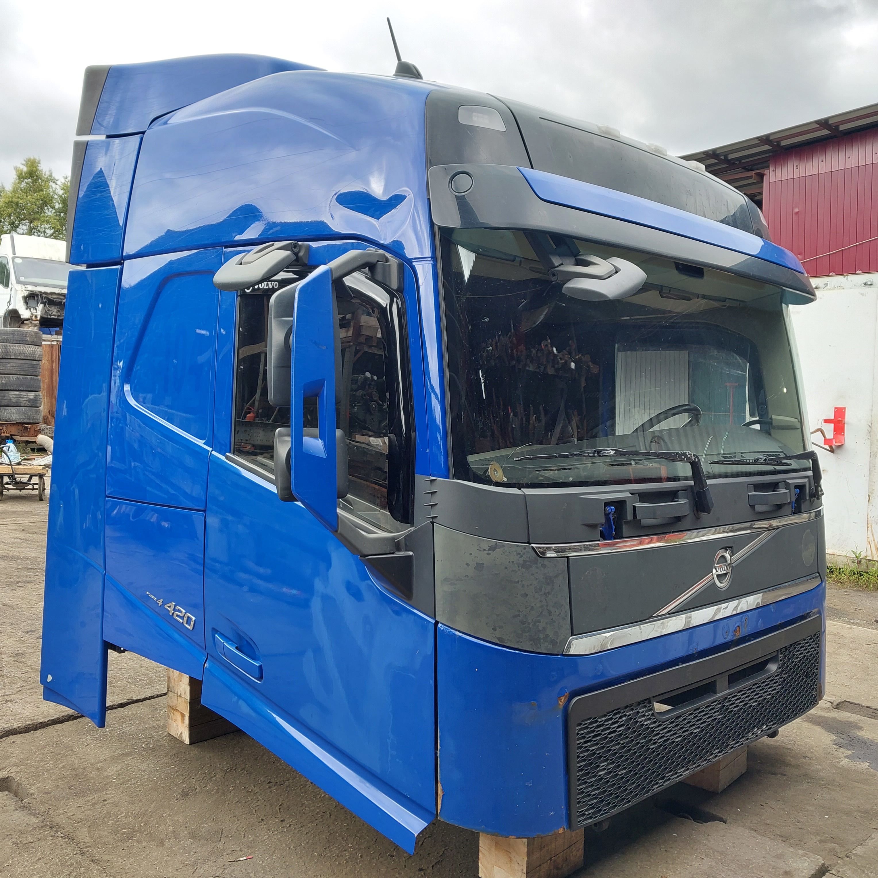 VOLVO Каркас кабины, № XF471342, фото 4