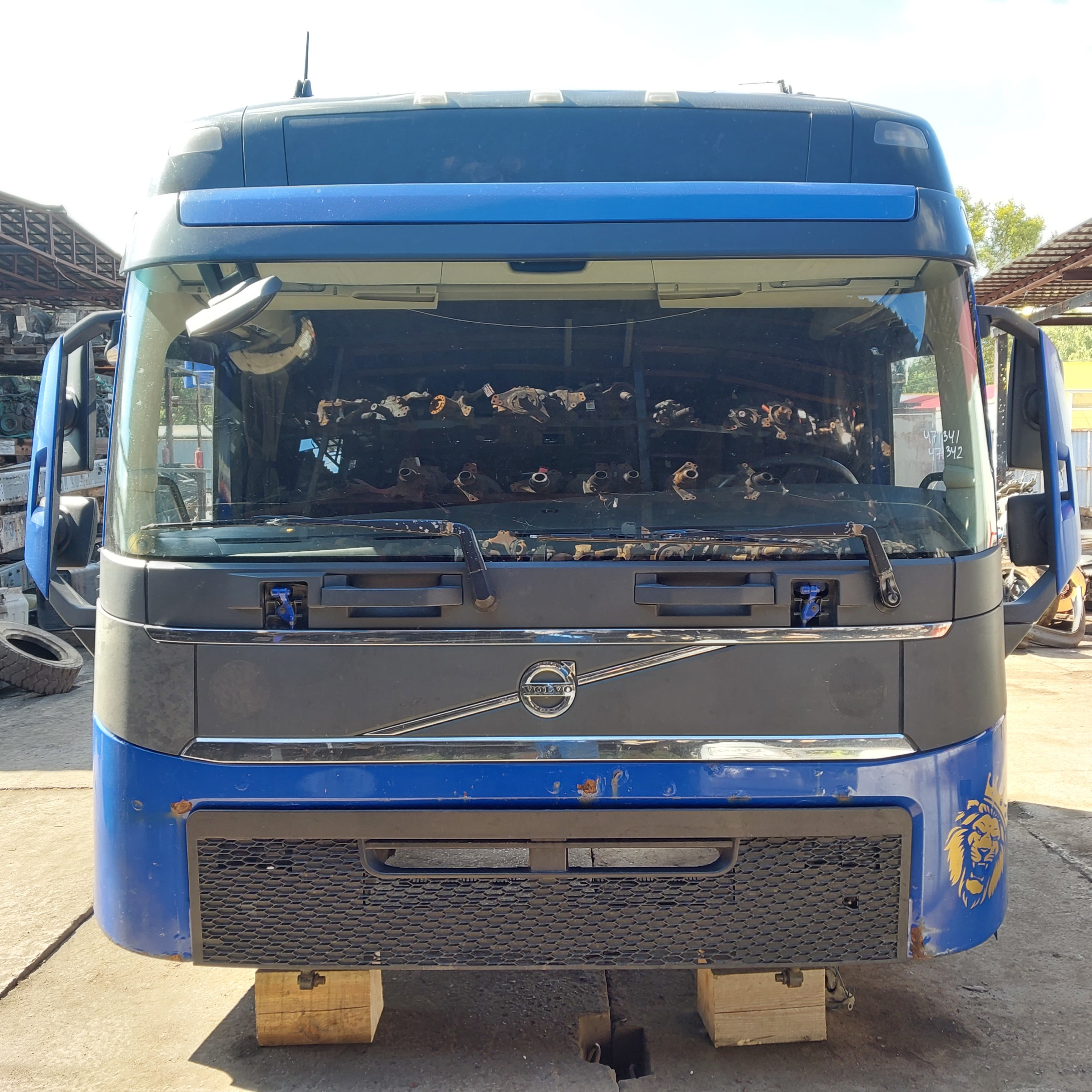 VOLVO Каркас кабины, № XF471342, фото 14