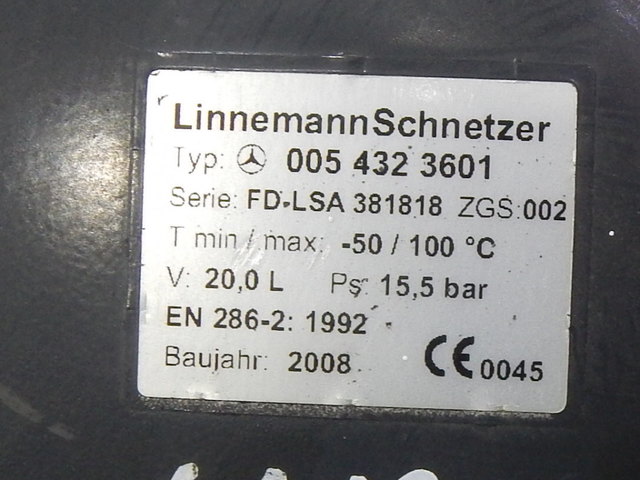 0054323601 MERCEDES Ресивер воздушный, № XF395877, фото 6