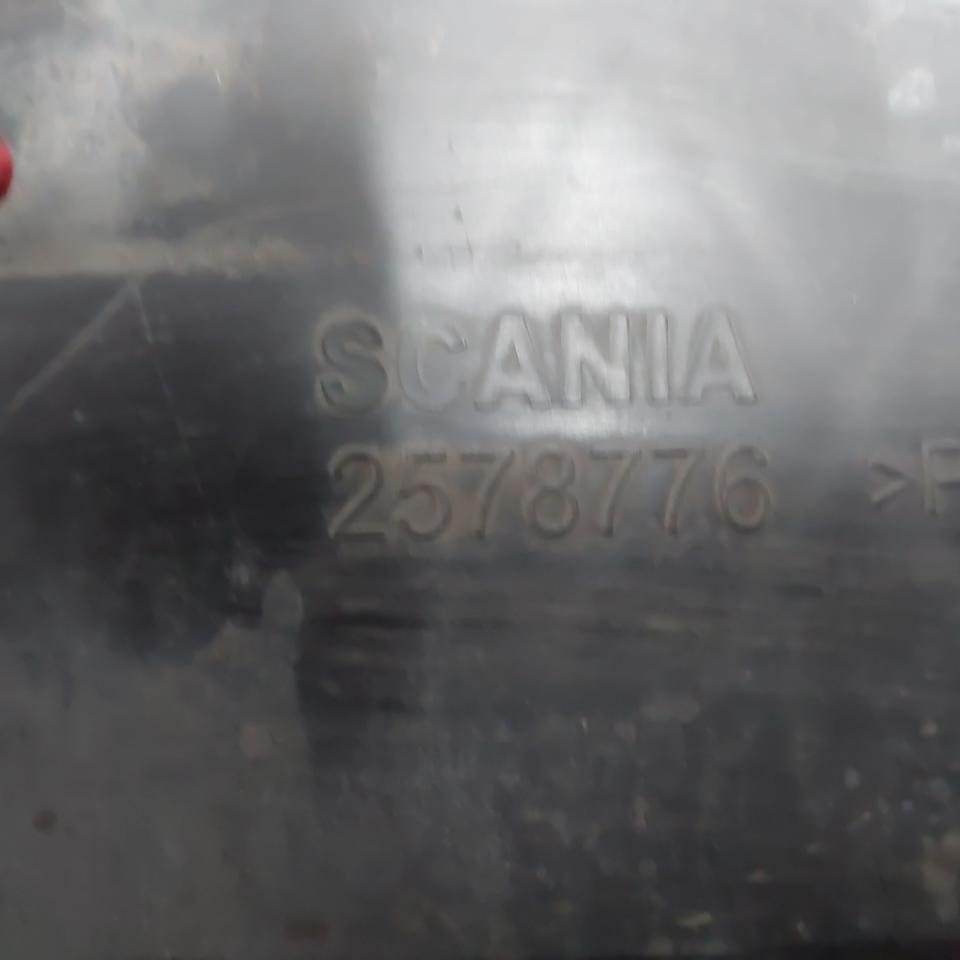 2578776 SCANIA Накладка решетки радиатора, № XF458124, фото 3