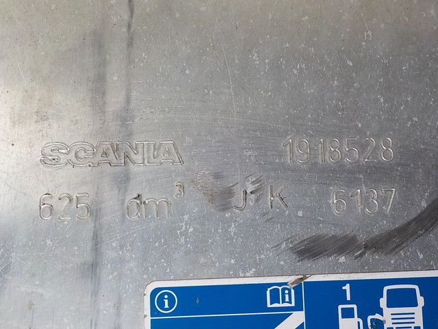 1918528 SCANIA Бак топливный, № XF215372, фото 6