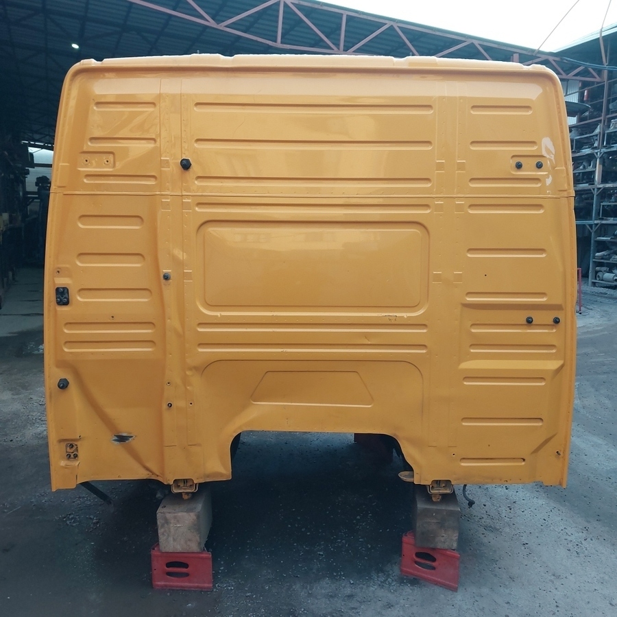 VOLVO Каркас кабины, № XF435851, фото 4