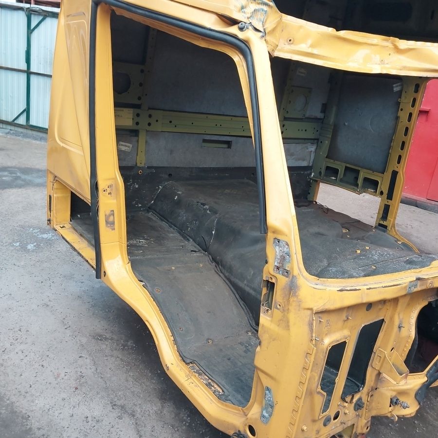 VOLVO Каркас кабины, № XF435851, фото 14