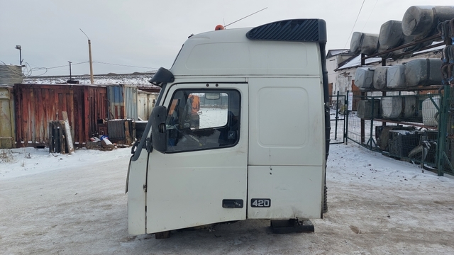 VOLVO Кабина, Globetrotter, № XF305102, фото 2