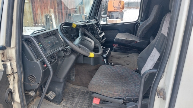 VOLVO Кабина, Globetrotter, № XF305102, фото 11