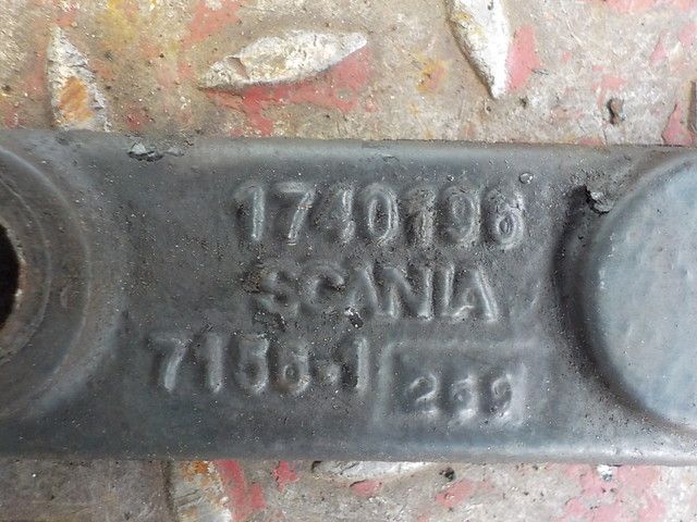 1740196 SCANIA Кронштейн глушителя, № XF200629, фото 4
