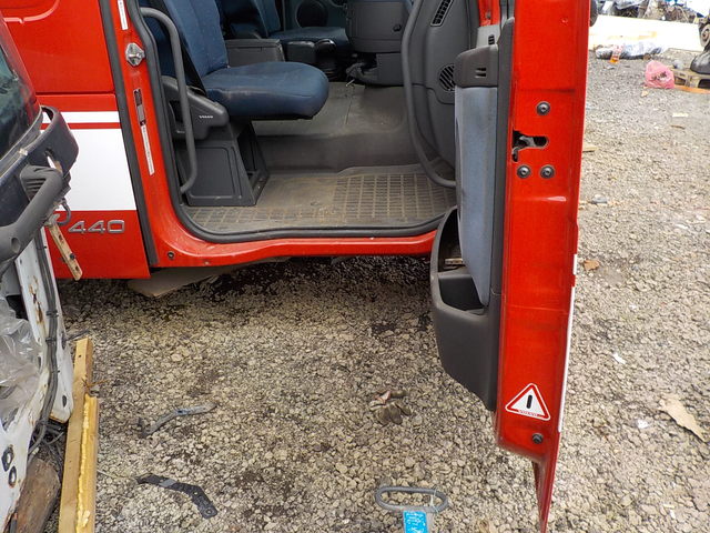 85108936 VOLVO Кабина, Globetrotter, № XF58076, фото 4