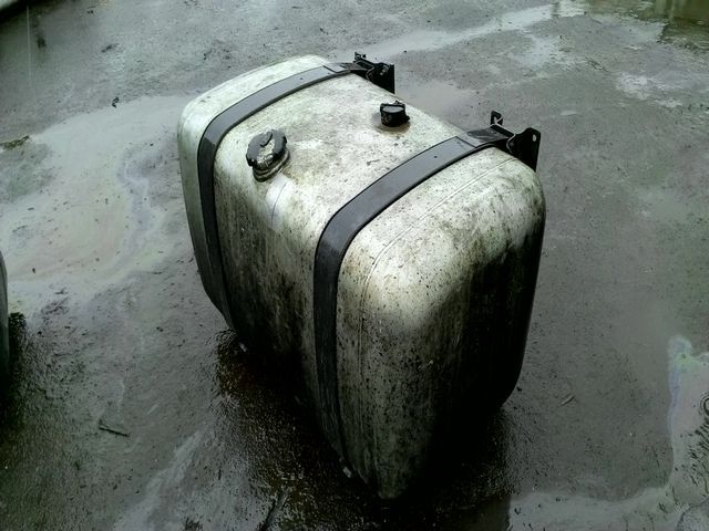 0000000004 MERCEDES Бак топливный, № XF35672, фото 1