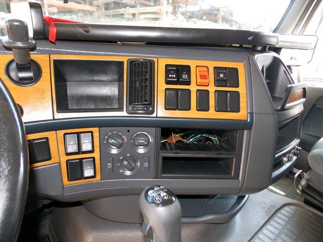 VOLVO Кабина, Globetrotter, № XF337697, фото 15