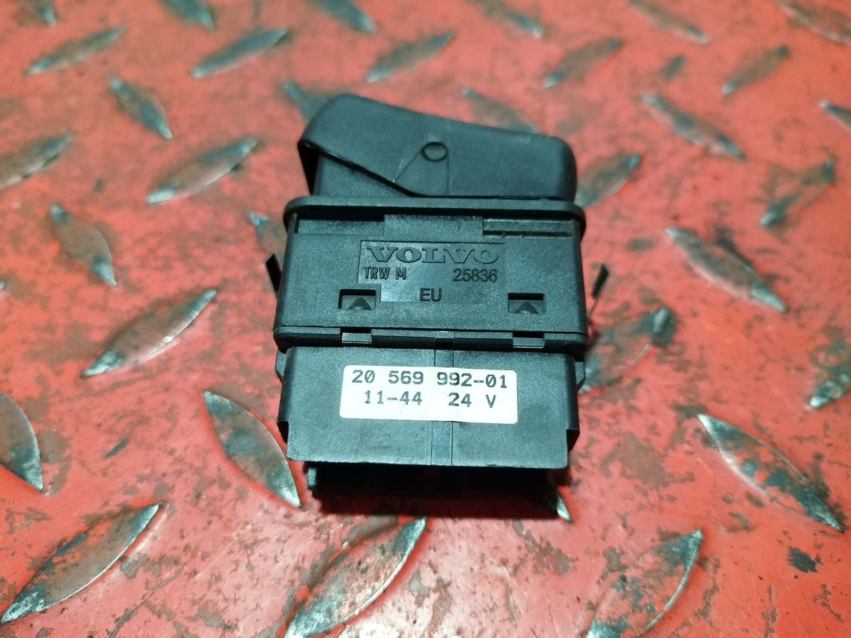 20569992 VOLVO Кнопка, № XF402260, фото 3