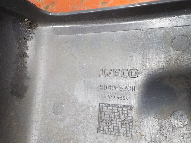 504065260 IVECO Консоль, № XF361473, фото 4
