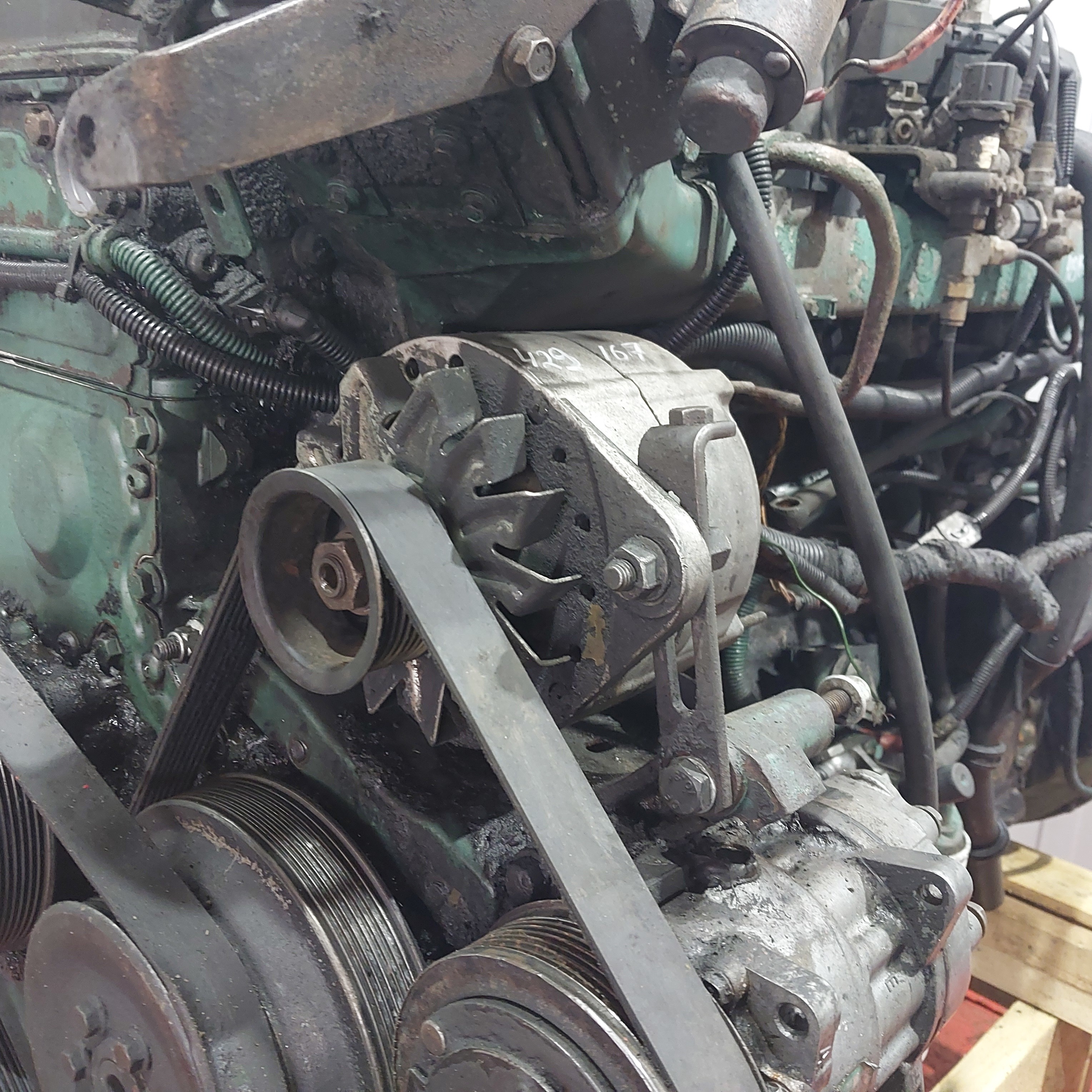 8144401 VOLVO Генератор, № XF433528, фото 1