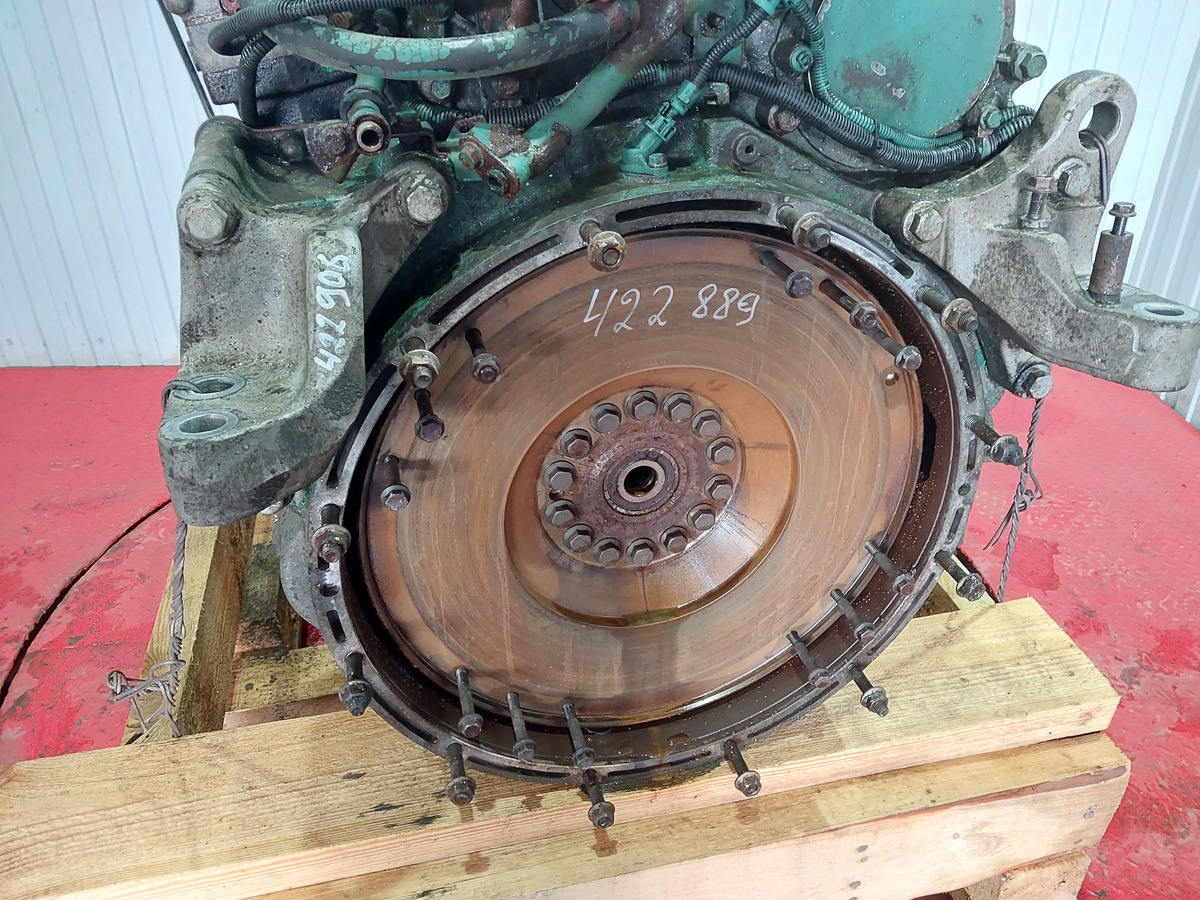 21246953 VOLVO Маховик, № XF422889, фото 1