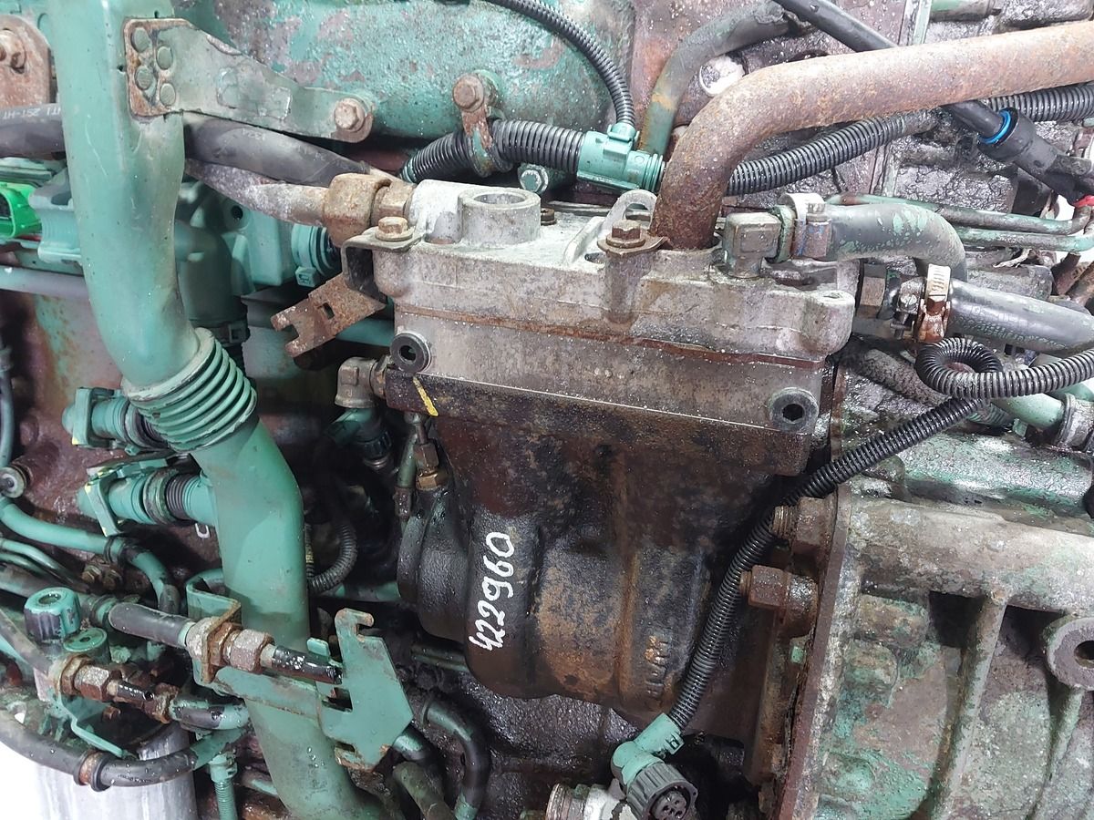 20774294 VOLVO Компрессор воздушный, № XF422960, фото 1