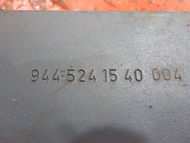 9445241540 MERCEDES Кронштейн шумоизоляции, № XF286555, фото 3
