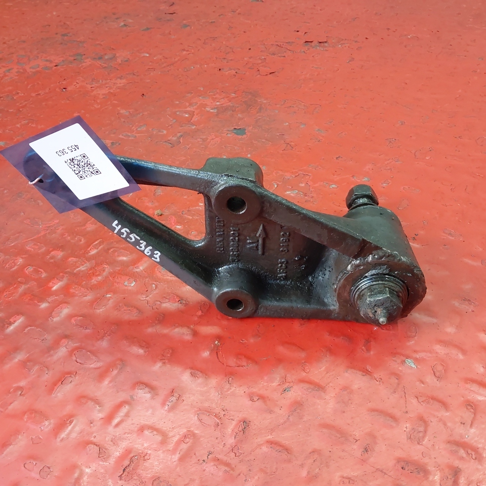 5600201414 RENAULT Кронштейн передней рессоры, № XF455363, фото 3