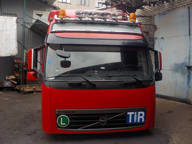85115440 VOLVO Кабина, Globetrotter XL, № XF182092, фото 1