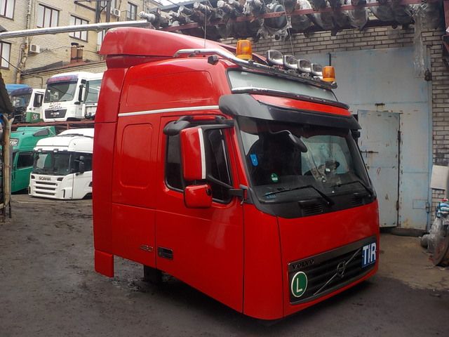 85115440 VOLVO Кабина, Globetrotter XL, № XF182092, фото 2