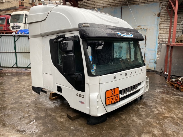IVECO Кабина, AT, № XF230785, фото 1