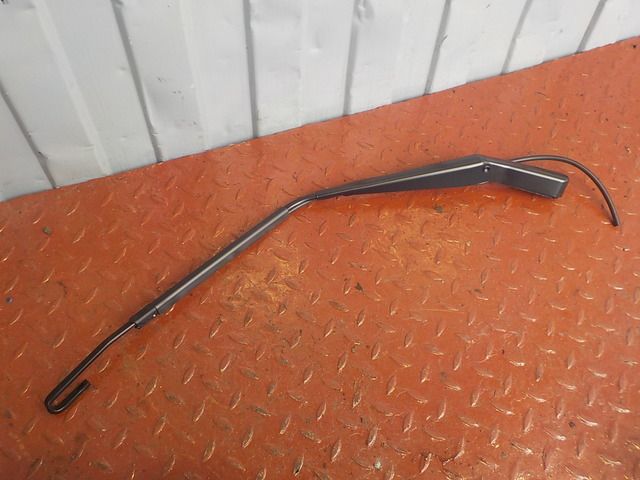 1238778 DAF Поводок стеклоочистителя, № XF418083, фото 1