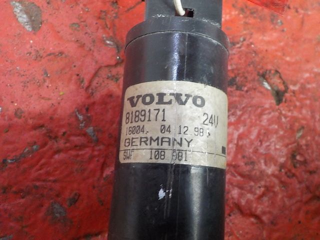 8189171 VOLVO Насос омывателя, № XF342625, фото 4